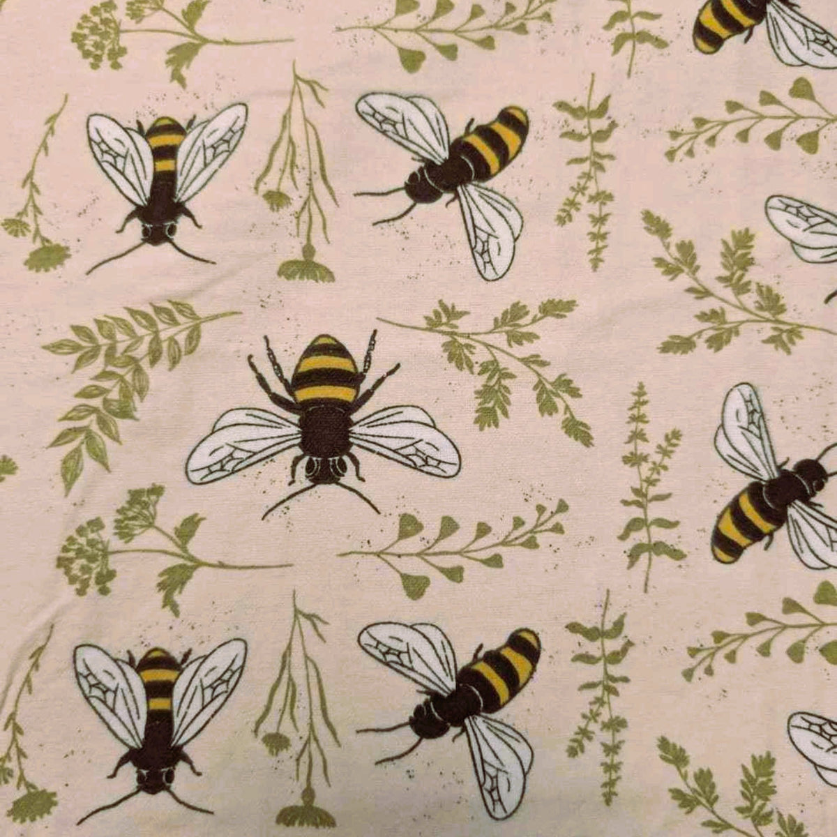 Bumble Bee Cotton Flannel – Cream with Bees & Botanicals | 100% Cotton Flannel