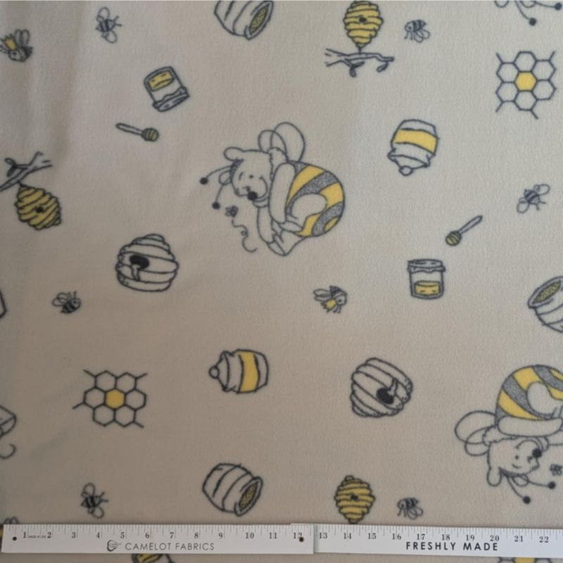 Pooh Honeybee Toss Fleece – Soft Winnie the Pooh Fabric