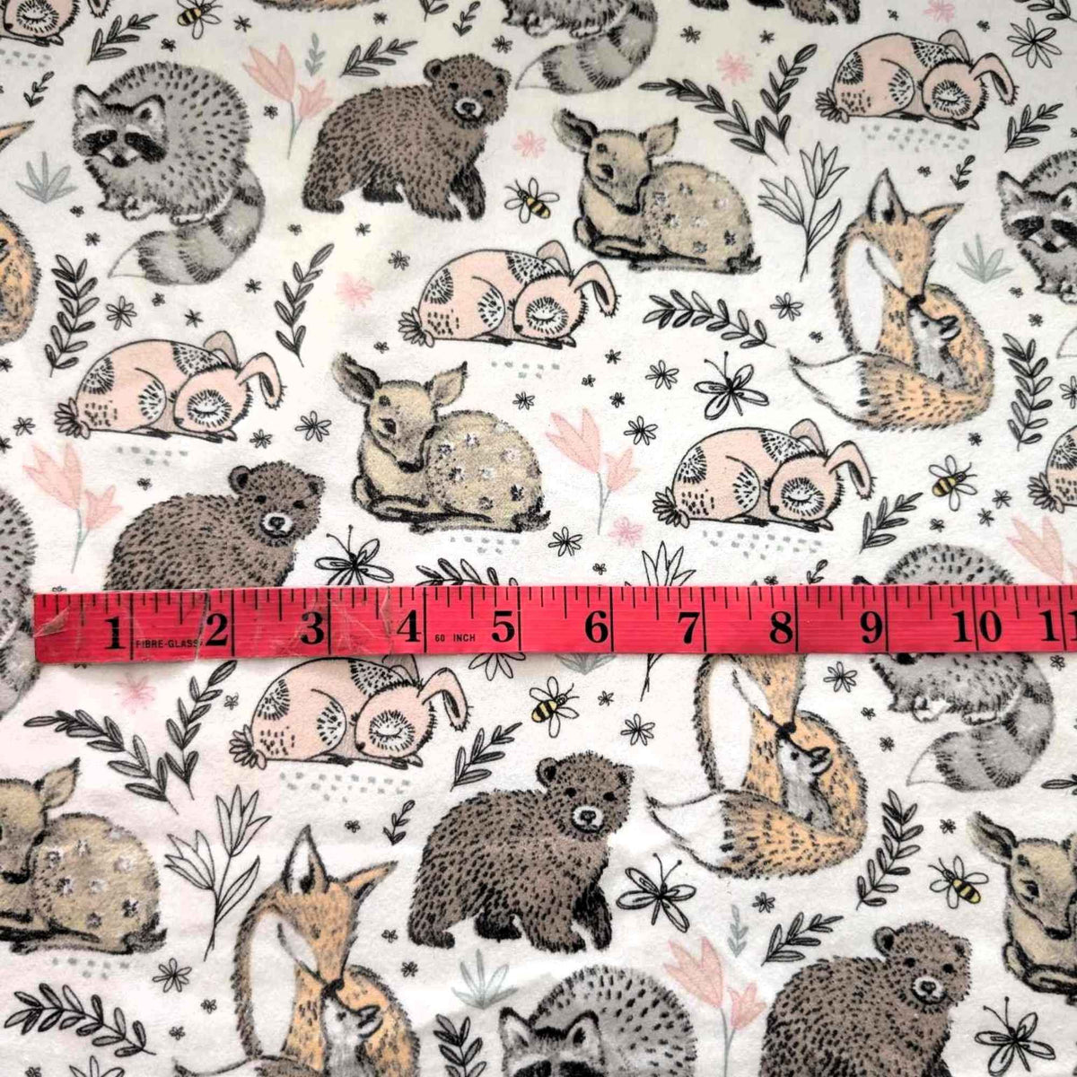 Woodland Hugs Cotton Flannel – Fox, Raccoon, Bear, Bunny, and Deer on Cream