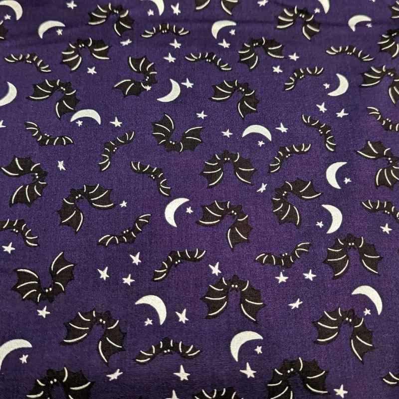 Purple Bat fabric with Silver Metallic, Spooky Hollow | Fabric Design Treasures