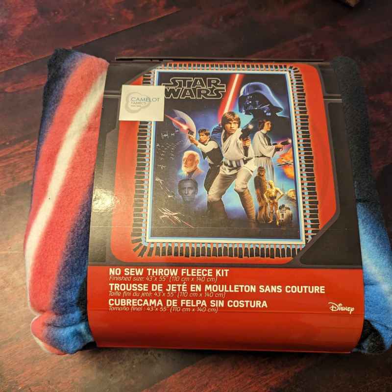 Star Wars No Sew Fleece Throw Kit, 48" x 60" | Fabric Design Treasures