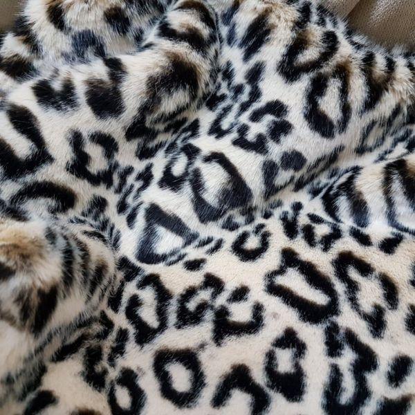 TISSAVEL Fur, Classic Cheetah Fur in Black & Cream - Fabric Design Treasures
