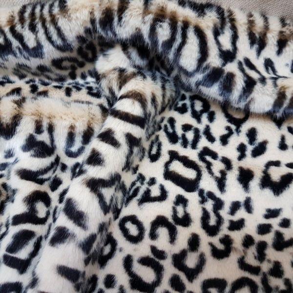 TISSAVEL Fur, Classic Cheetah Fur in Black & Cream | Fabric Design Treasures