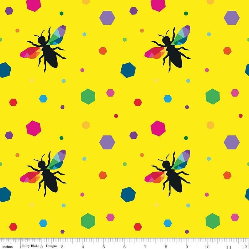 Yellow Hexie Bees Quilting Cotton | Fabric Design Treasures